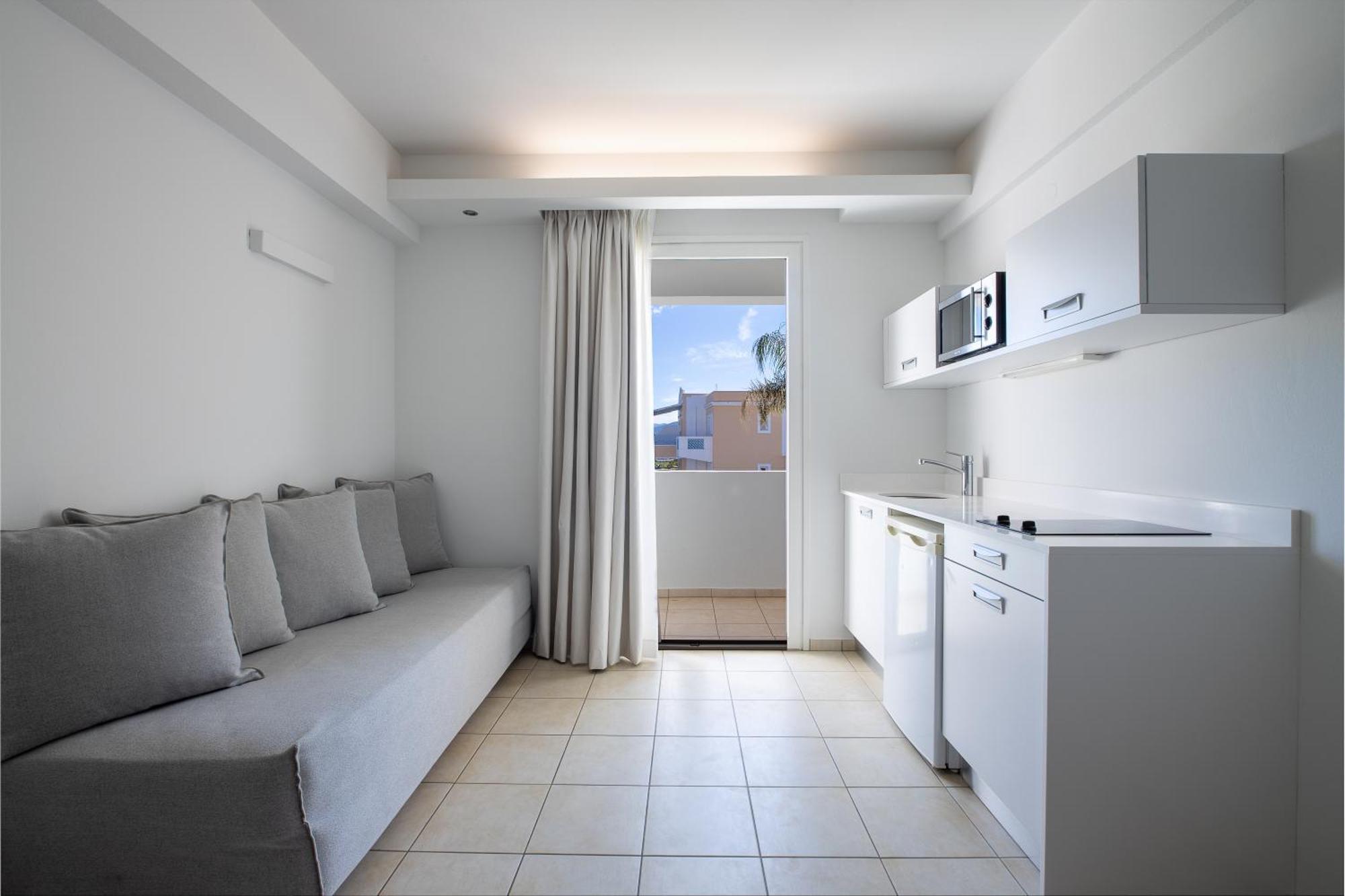 Akrogiali Hotel apartamentowy Mália